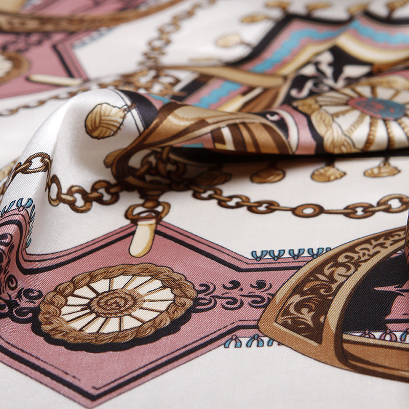 Pañuelo de seda estampado