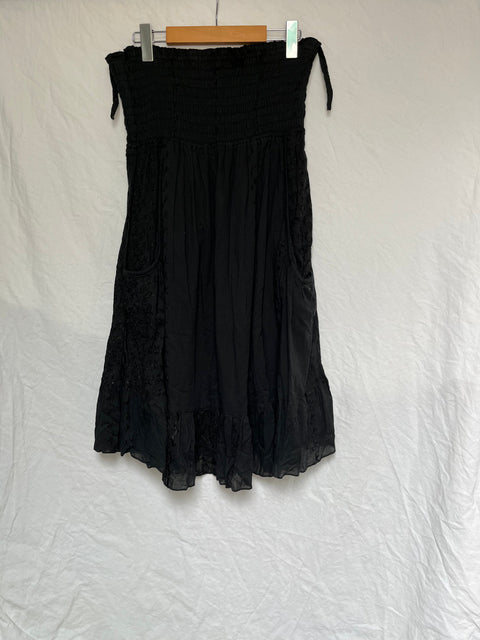 Black Dress with Pockets S/M